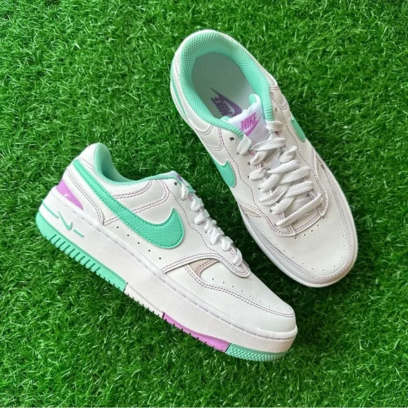 ✨New Nike Gamma Force White / Emerald Rise - Picture 5 of 8